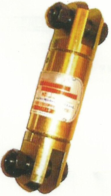 槽對(duì)槽萬向接頭展示圖